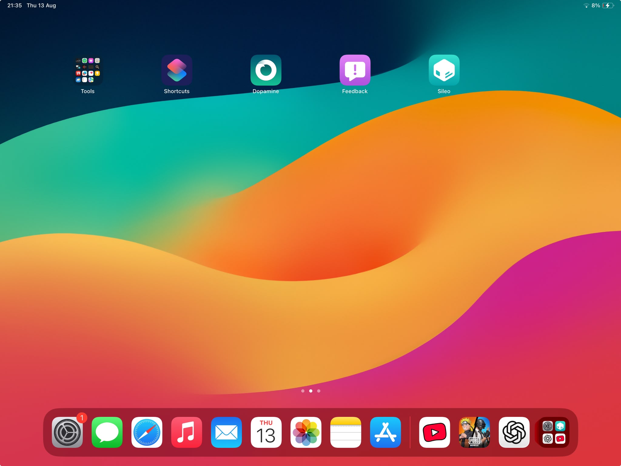 Next Jailbreak test iPad Home Screen with Dopamine and Sileo installed